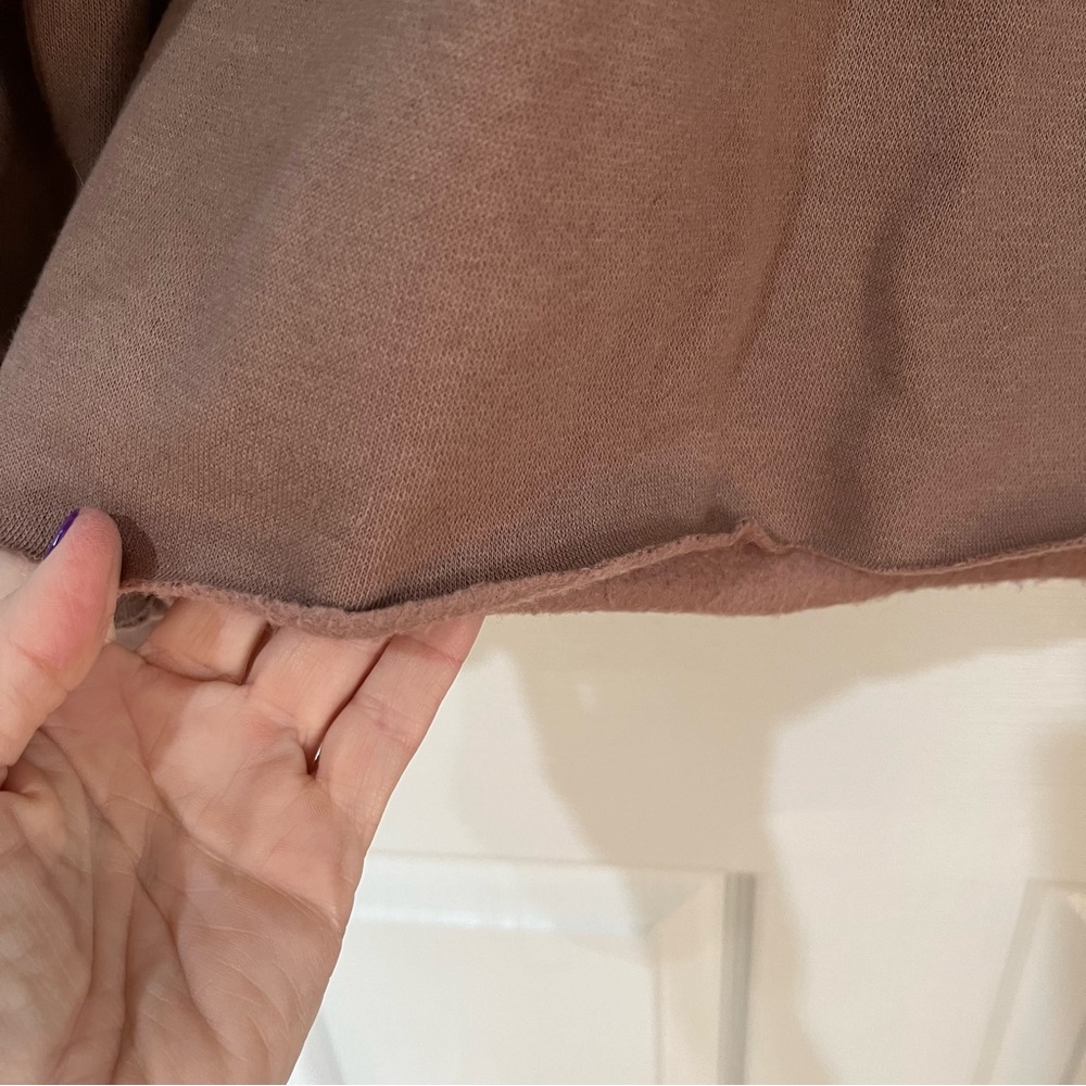 J.O&CO tan color crop top raw hem size medium - Picture 9 of 9